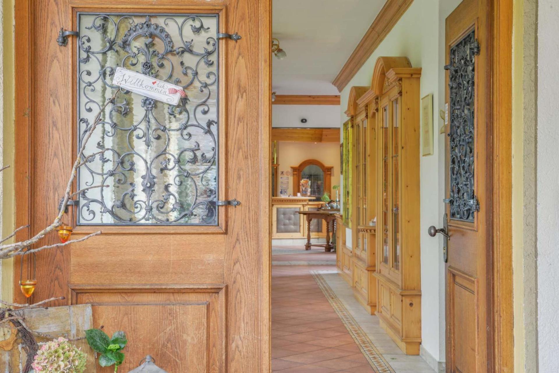 Posthotel Hofherr Konigsdorf Zewnętrze zdjęcie