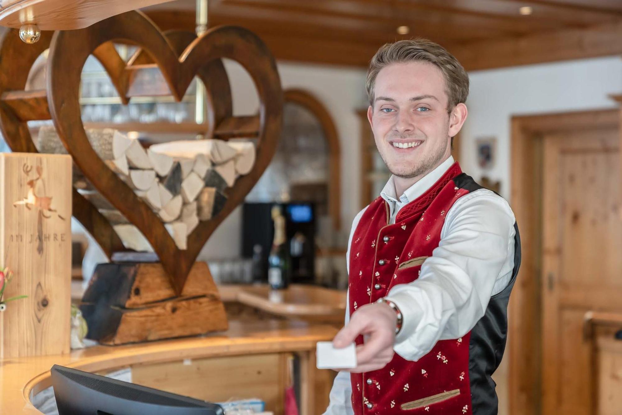 Posthotel Hofherr Konigsdorf Zewnętrze zdjęcie