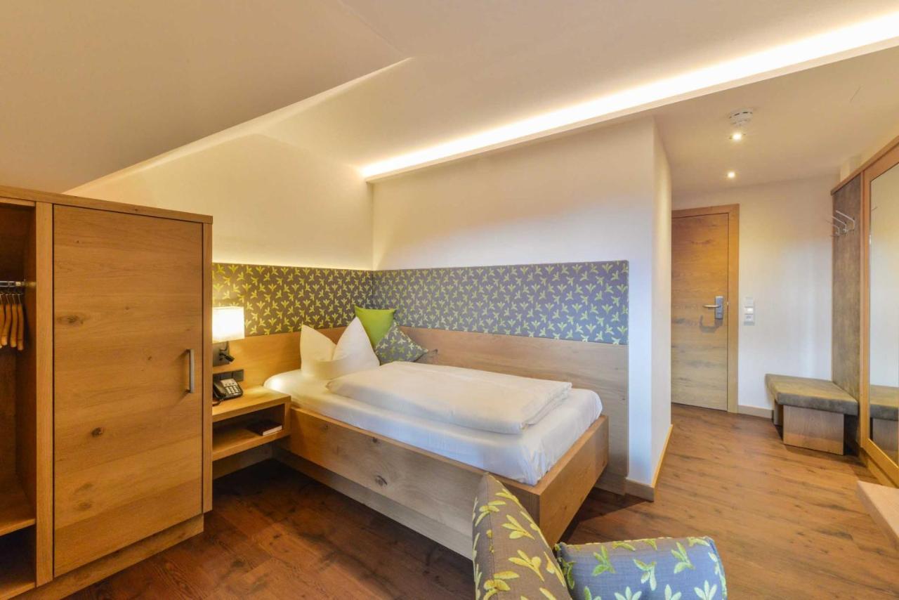 Posthotel Hofherr Konigsdorf Zewnętrze zdjęcie