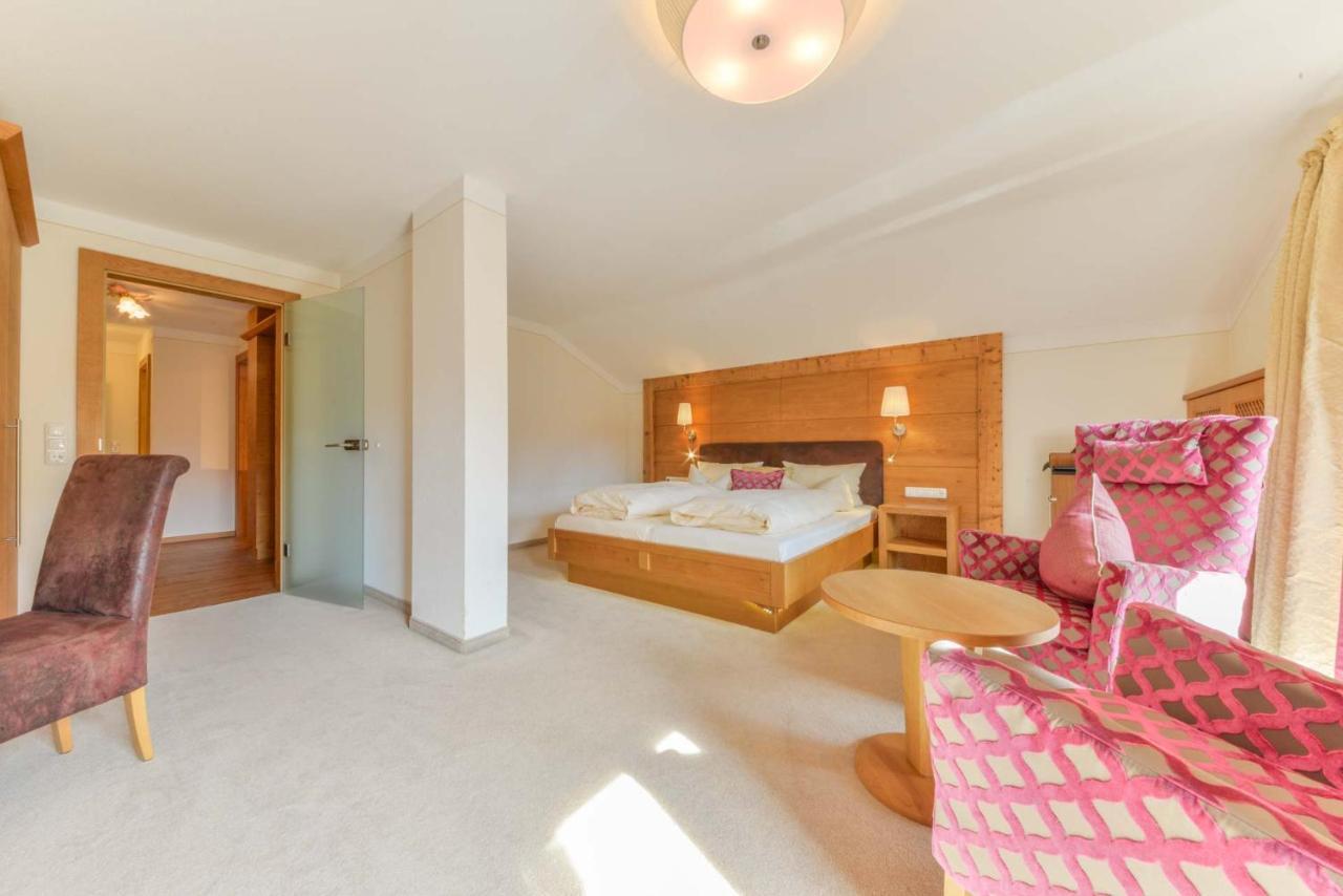 Posthotel Hofherr Konigsdorf Zewnętrze zdjęcie